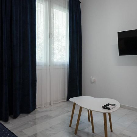 Az Modern Studio Волос Екстер'єр фото